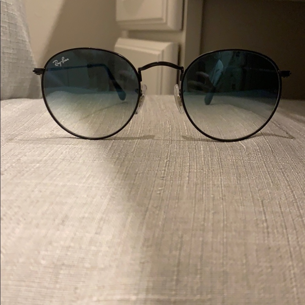 Rayban round